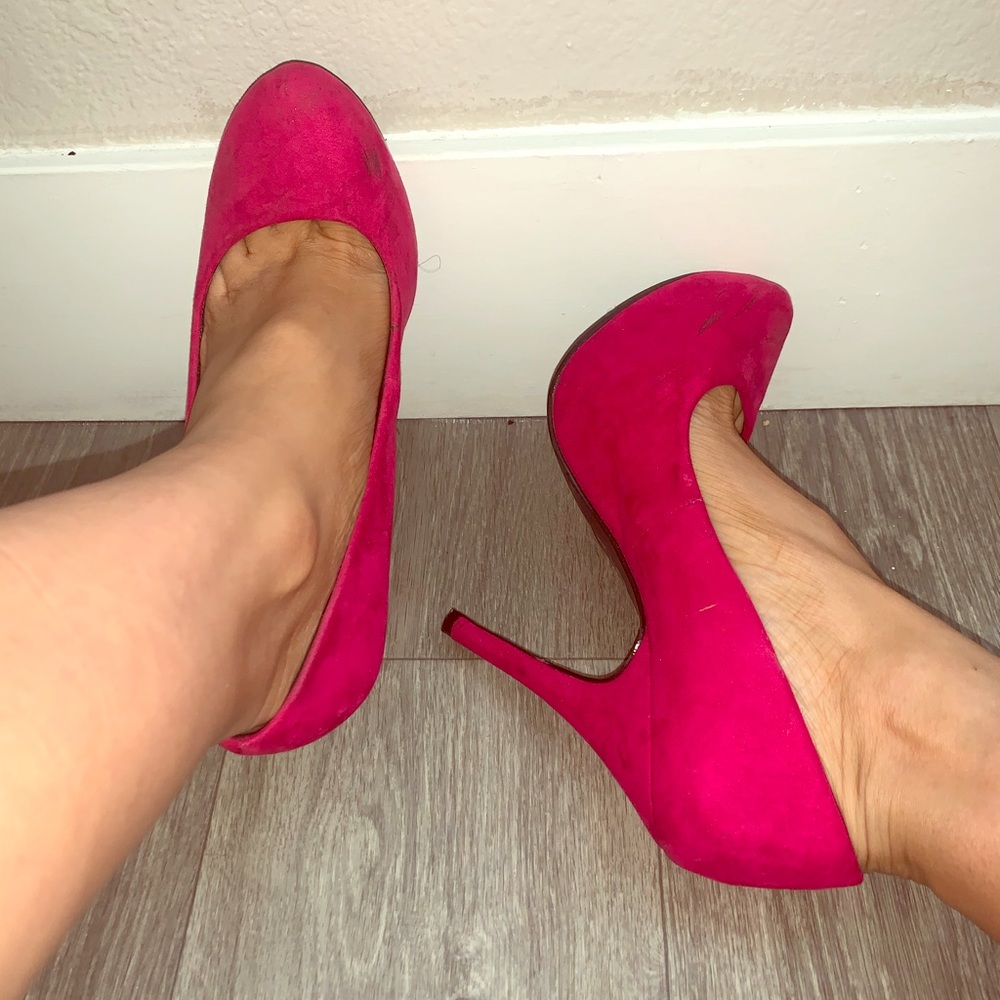 Hot pink Suede Heels